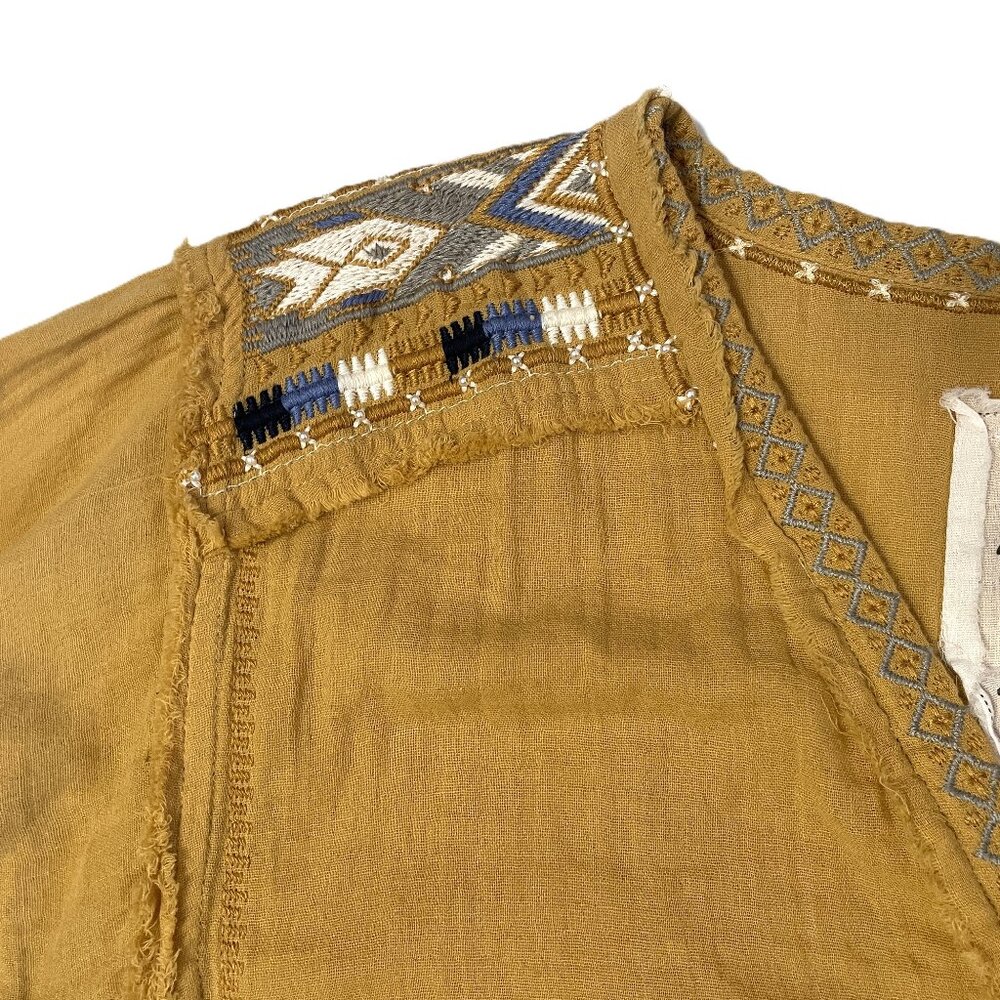 Johnny Was Mars Gauze Tunic Top Sz XL ? Gold Embroidered Aztec Beaded Frayed - Picture 13 of 16